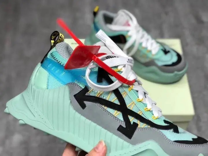 OFF-WHITE - SNEAKER - https://treadfitpro.com/